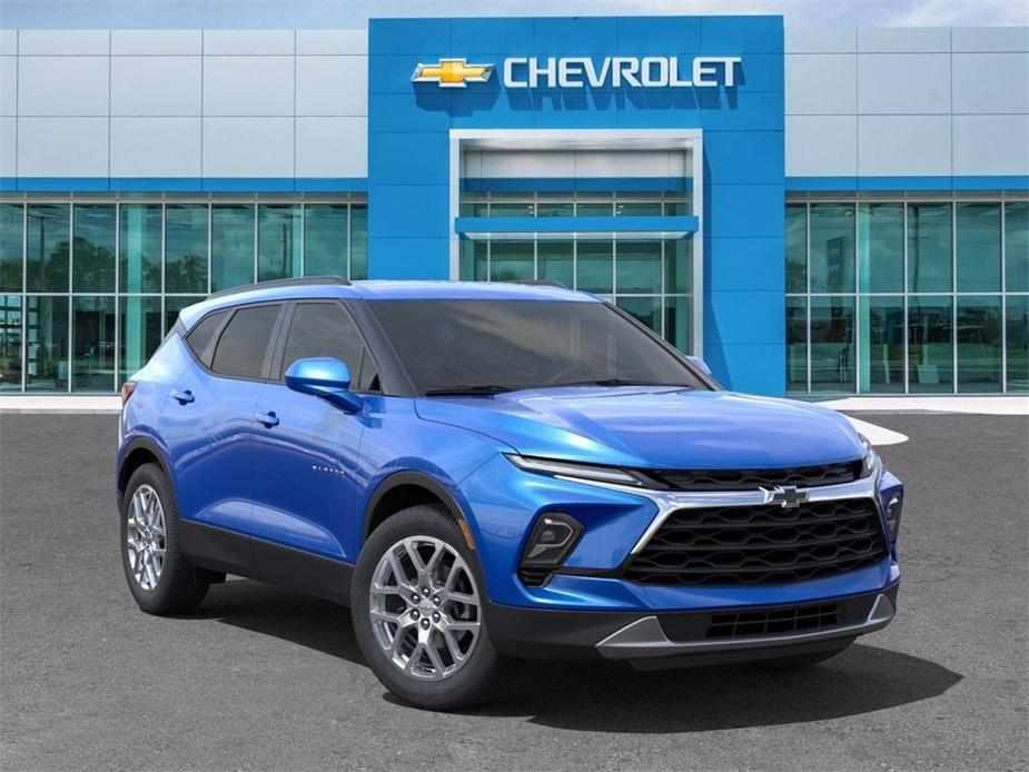 new 2024 Chevrolet Blazer car, priced at $32,667