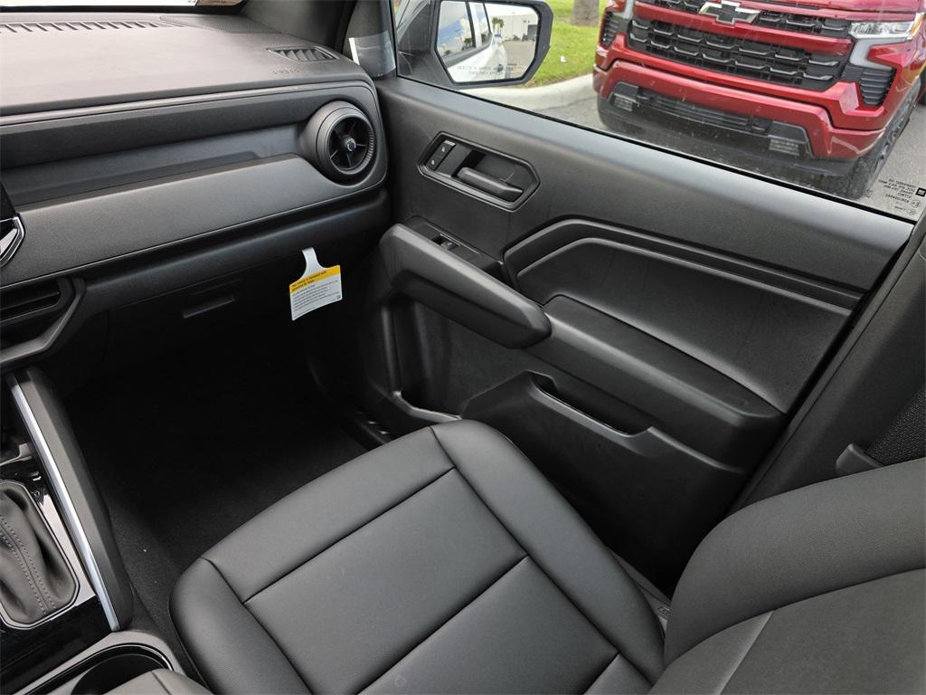 new 2025 Chevrolet Colorado car, priced at $41,243