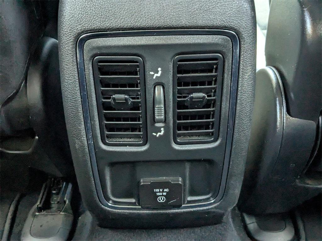 used 2021 Jeep Grand Cherokee car, priced at $17,999