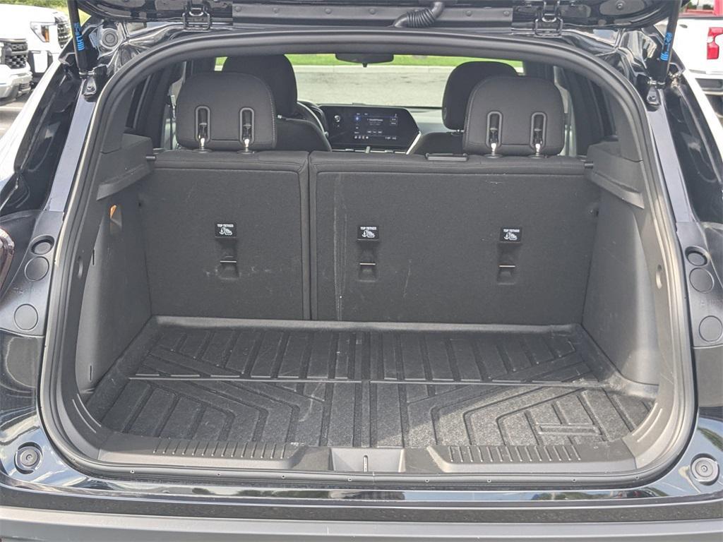 used 2025 Chevrolet Trax car, priced at $22,599