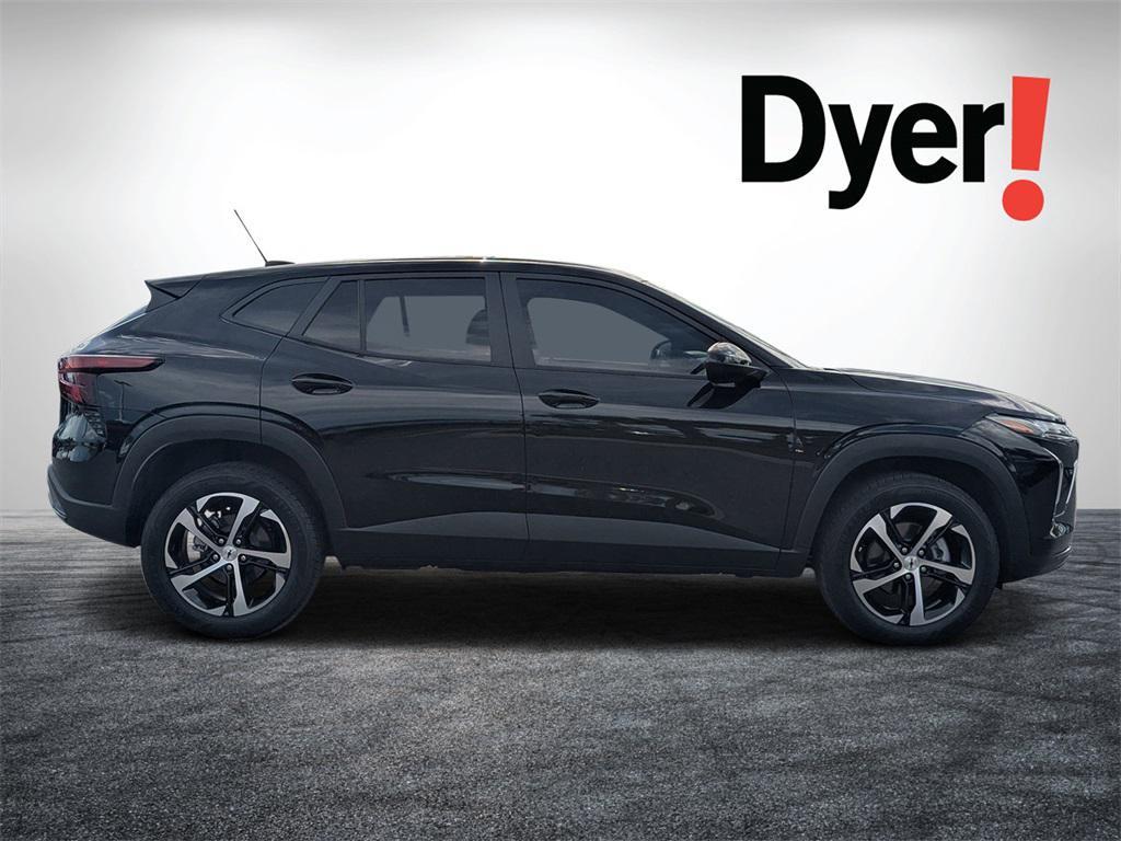 used 2025 Chevrolet Trax car, priced at $22,599