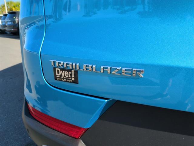 new 2025 Chevrolet TrailBlazer car, priced at $28,572