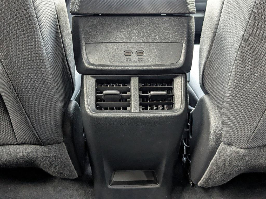 used 2025 Chevrolet Equinox car, priced at $25,999