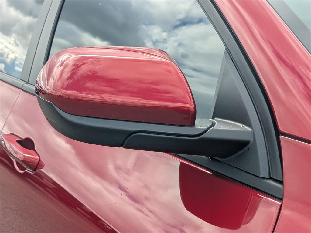 used 2025 Chevrolet Equinox car, priced at $25,999