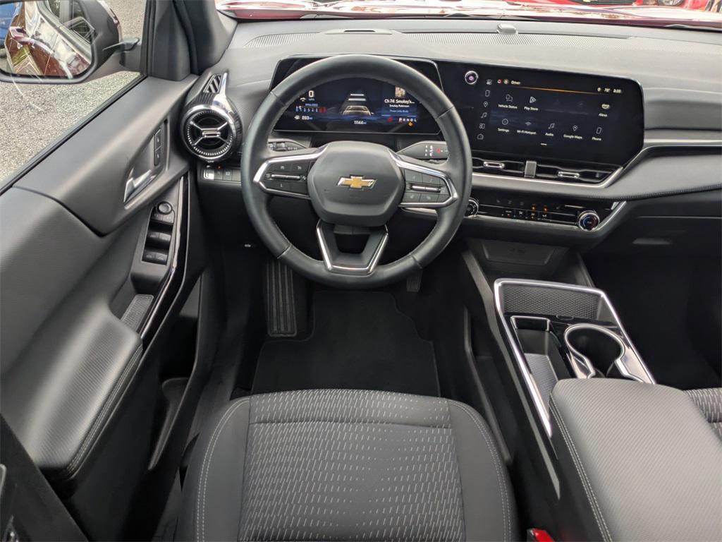 used 2025 Chevrolet Equinox car, priced at $25,999