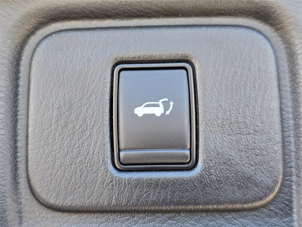 used 2022 Nissan Murano car, priced at $23,999