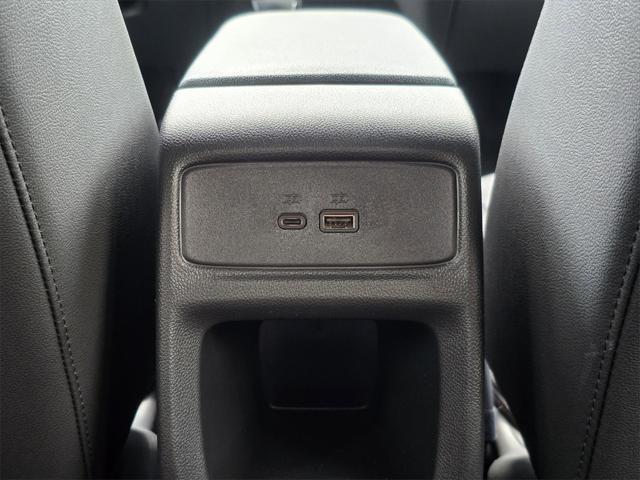 new 2025 Chevrolet Trax car, priced at $25,889