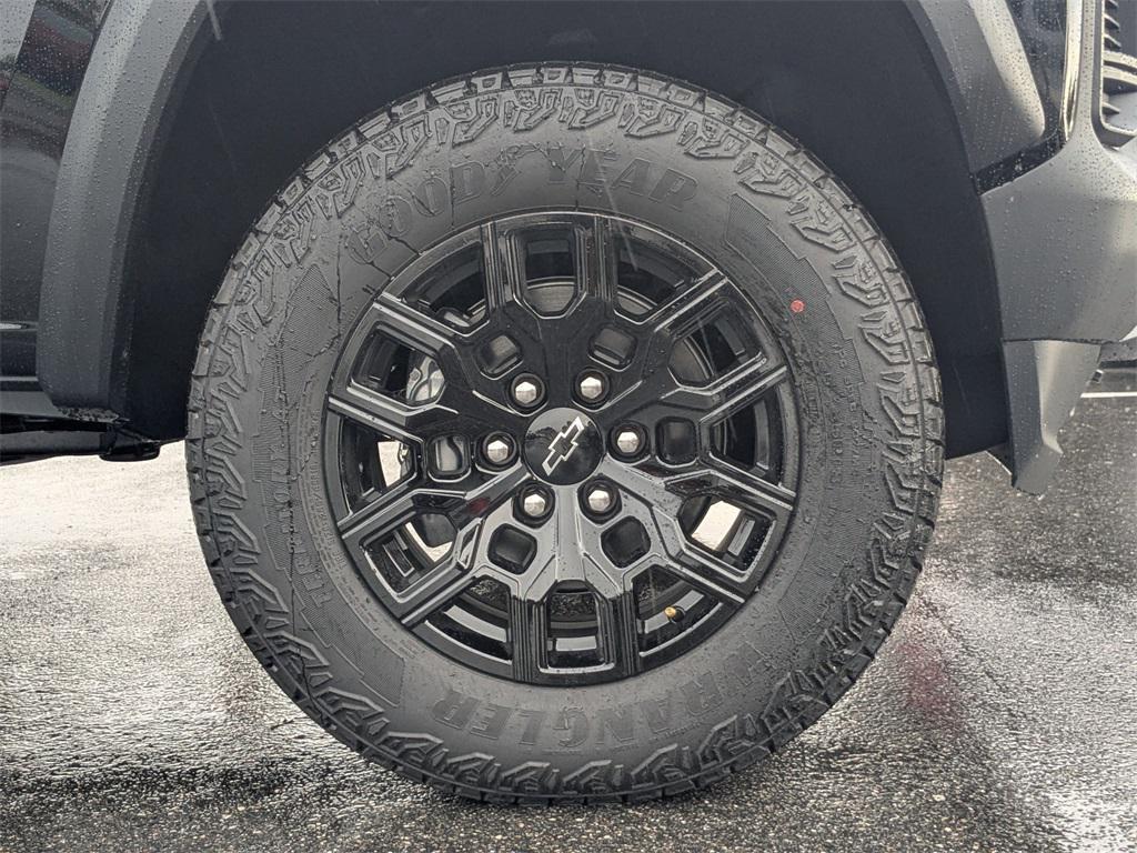 new 2026 Chevrolet Colorado car, priced at $41,645