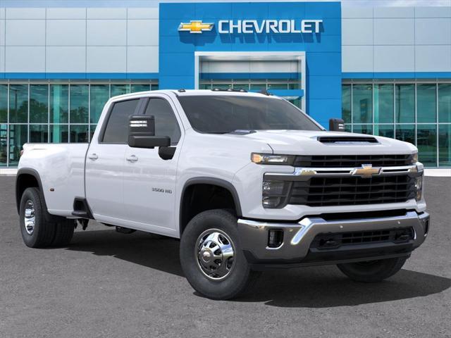 new 2025 Chevrolet Silverado 3500 car, priced at $71,036