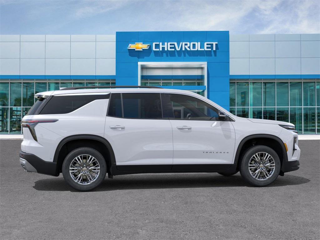 new 2026 Chevrolet Traverse car, priced at $44,022