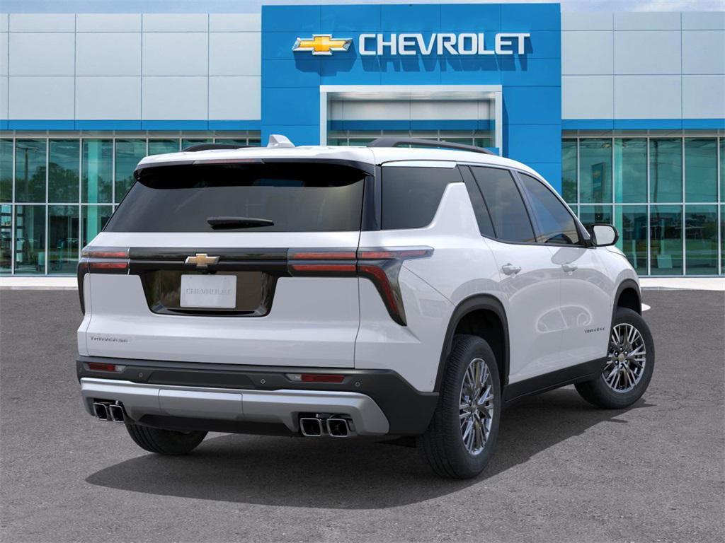 new 2026 Chevrolet Traverse car, priced at $44,022