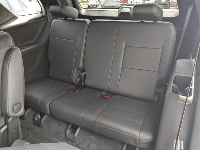 used 2023 Chevrolet Traverse car, priced at $37,999