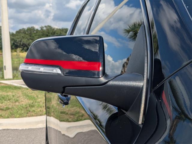 used 2023 Chevrolet Traverse car, priced at $37,999