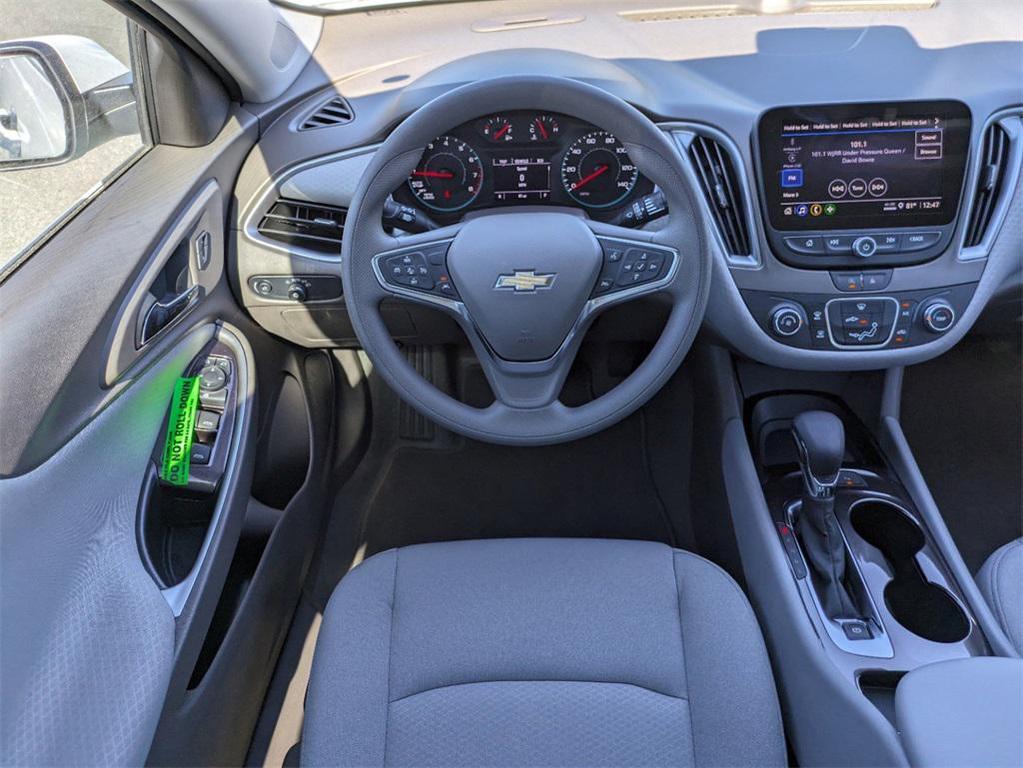 new 2025 Chevrolet Malibu car, priced at $25,155