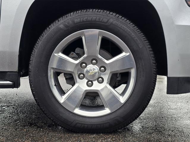 used 2017 Chevrolet Suburban car, priced at $26,999