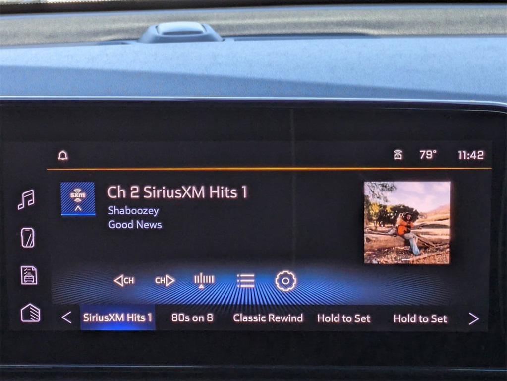 new 2025 Chevrolet TrailBlazer car, priced at $27,921