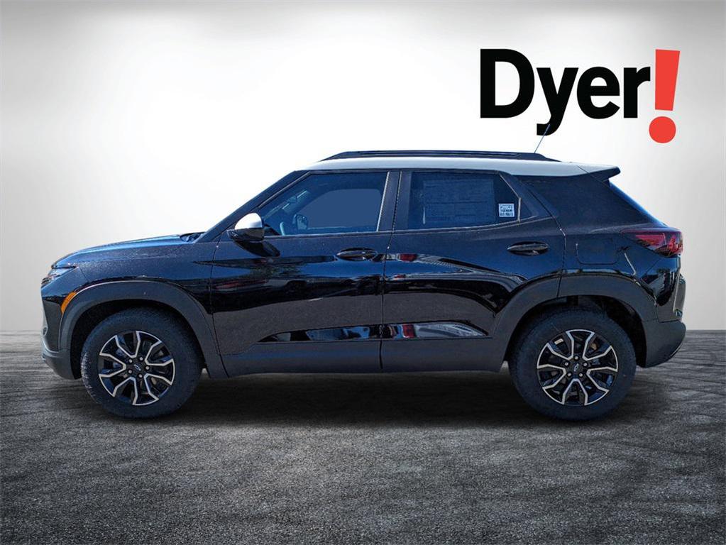 new 2025 Chevrolet TrailBlazer car, priced at $27,921