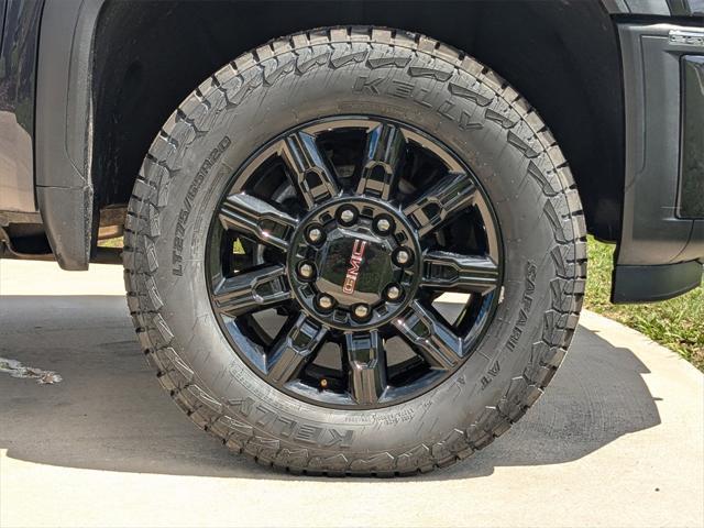 used 2024 GMC Sierra 2500 car, priced at $73,999