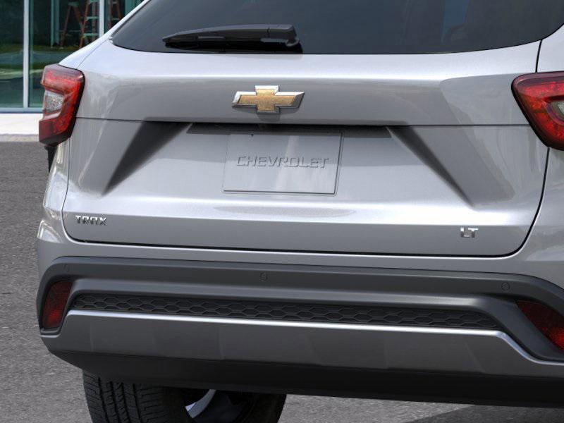 new 2025 Chevrolet Trax car, priced at $24,720