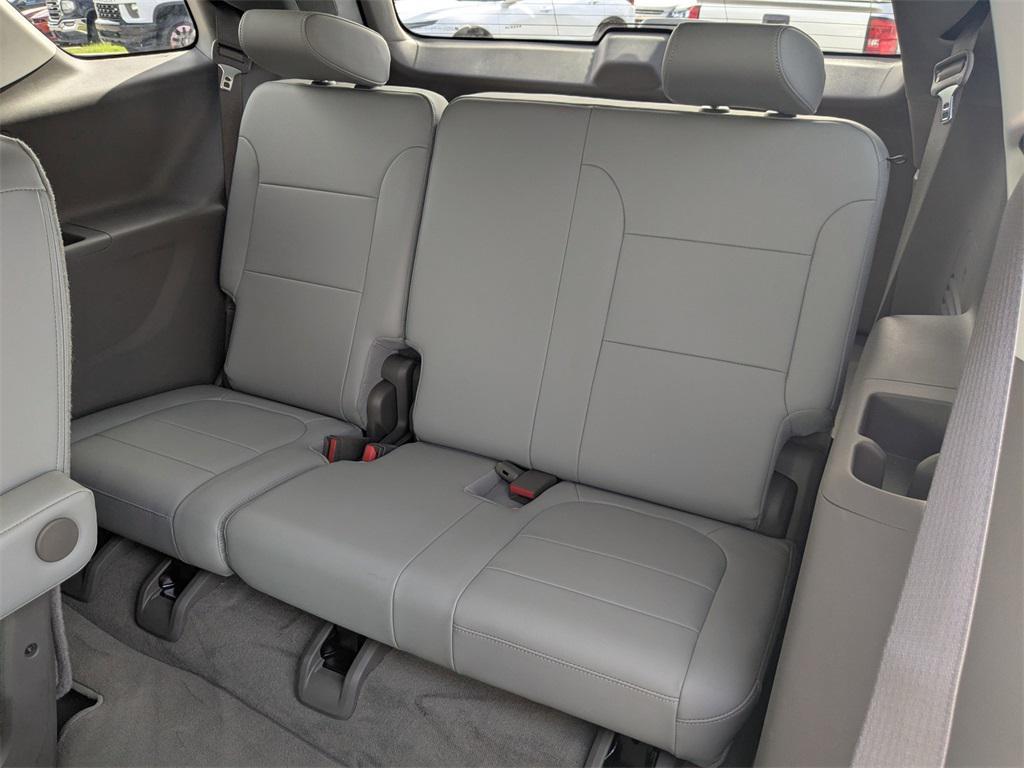 used 2020 Chevrolet Traverse car, priced at $20,999