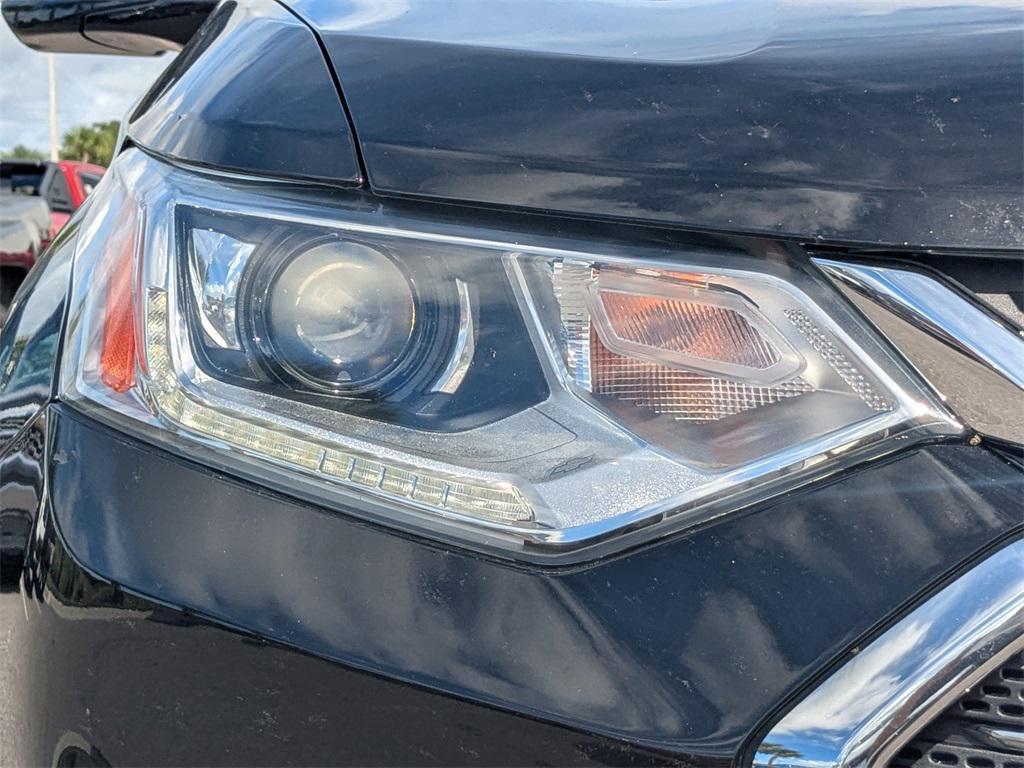 used 2020 Chevrolet Traverse car, priced at $20,999