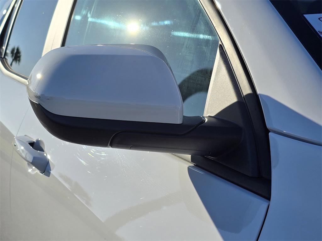 used 2025 Chevrolet Equinox car, priced at $24,999