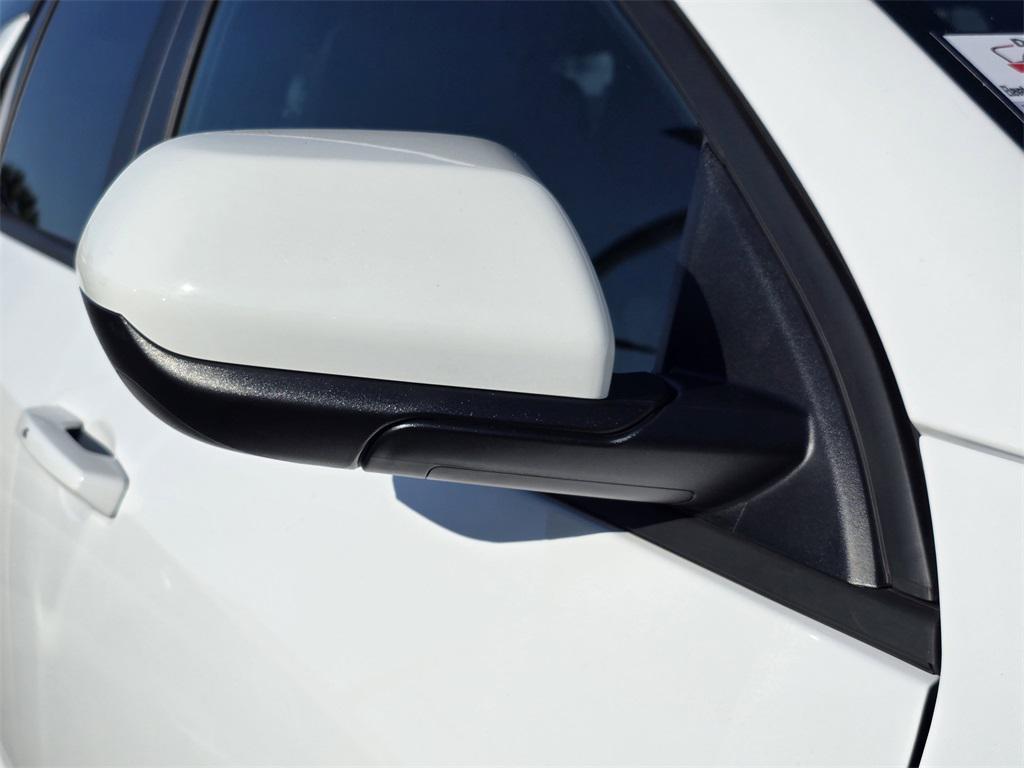 used 2025 Chevrolet Equinox car, priced at $24,999