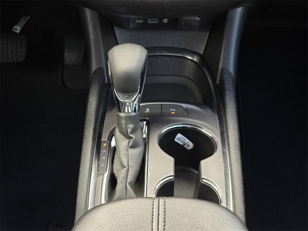 used 2024 Chevrolet Malibu car, priced at $18,999