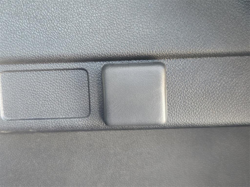 used 2025 Chevrolet Equinox car, priced at $24,999