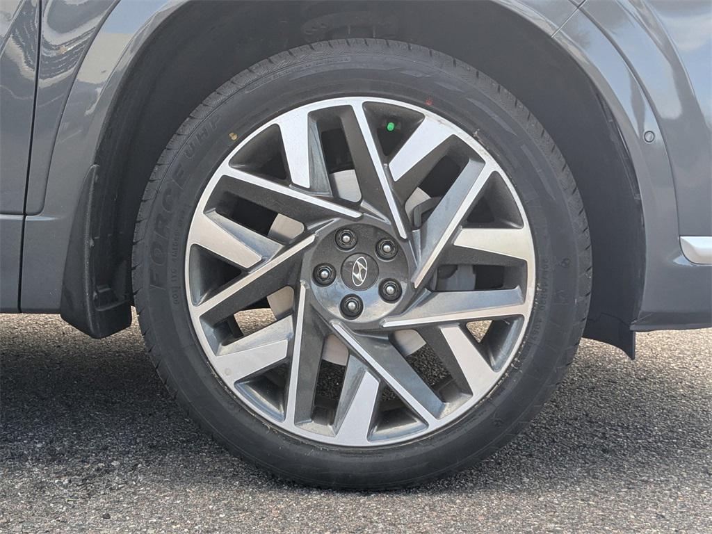 used 2022 Hyundai Santa Fe car, priced at $24,999
