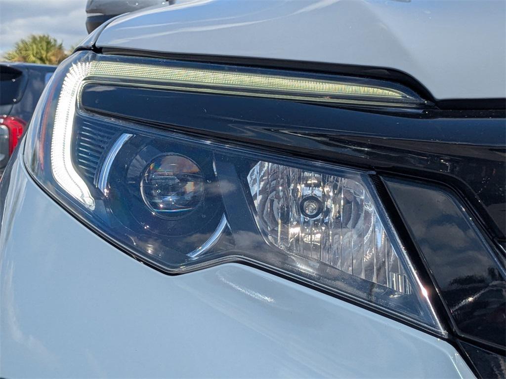 used 2022 Honda Pilot car, priced at $29,999