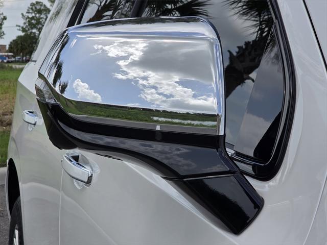 new 2025 Chevrolet Tahoe car, priced at $78,106