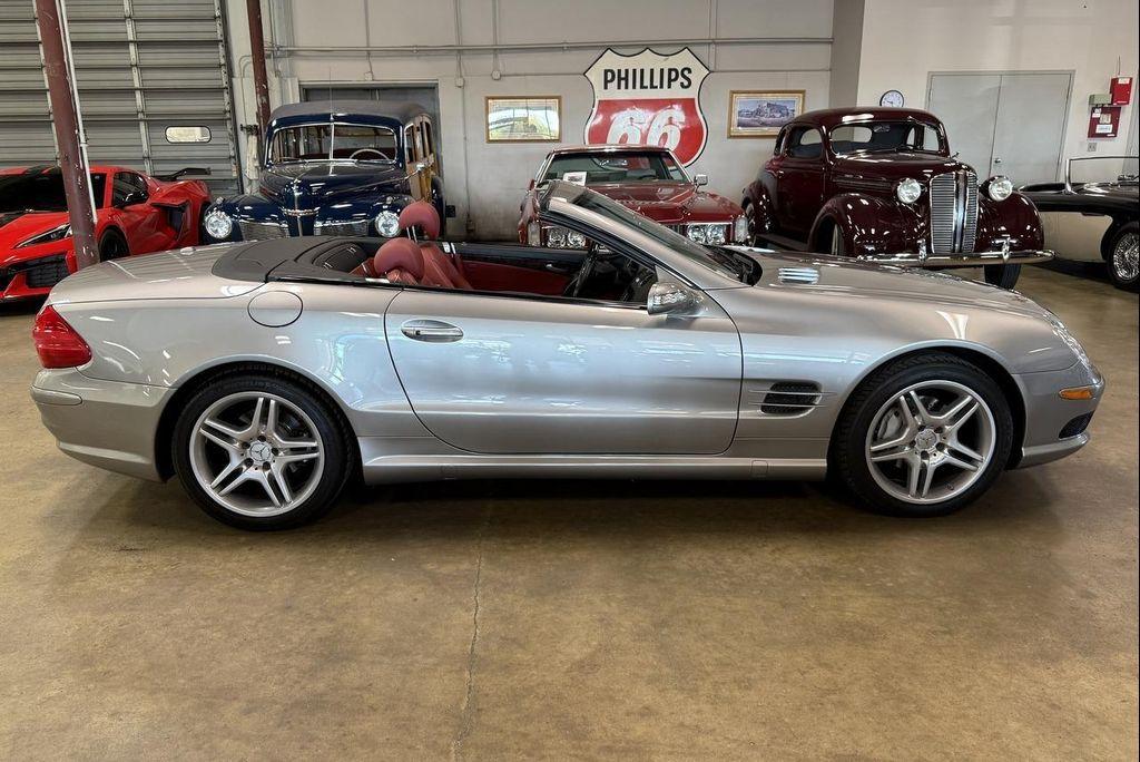 used 2006 Mercedes-Benz SL-Class car, priced at $31,500