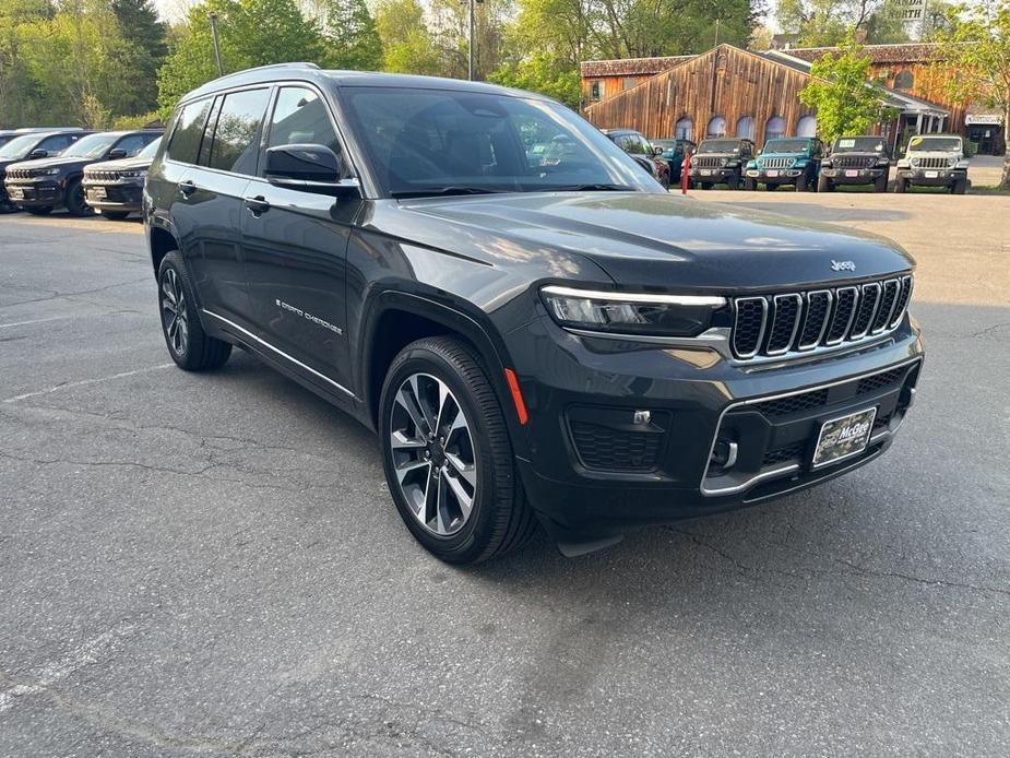 new 2024 Jeep Grand Cherokee L car, priced at $62,235