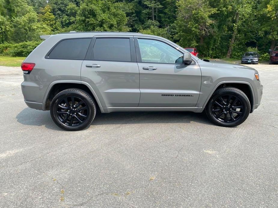 used 2020 Jeep Grand Cherokee car, priced at $21,548