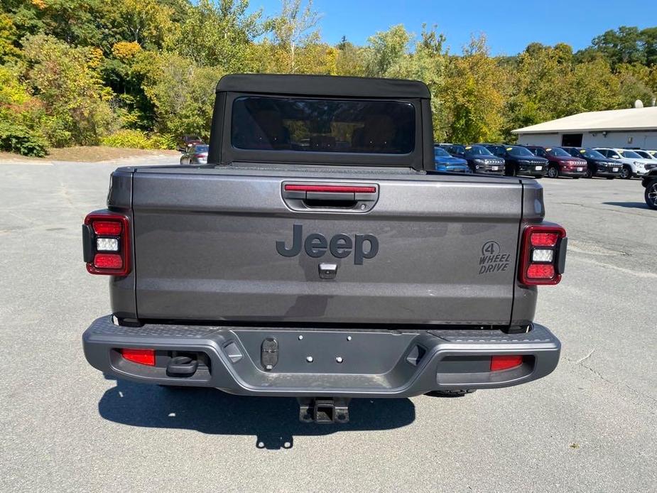 new 2024 Jeep Gladiator car, priced at $44,290