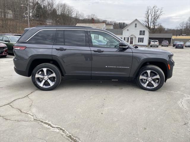 new 2024 Jeep Grand Cherokee 4xe car, priced at $55,225