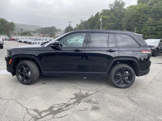 new 2024 Jeep Grand Cherokee car, priced at $52,535