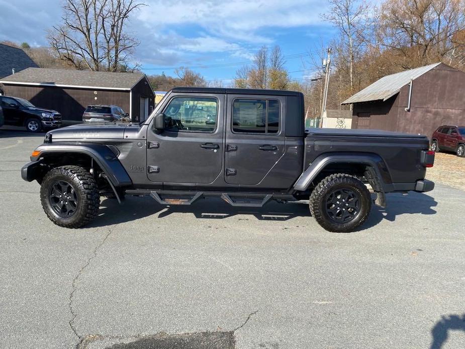 used 2022 Jeep Gladiator car, priced at $30,137