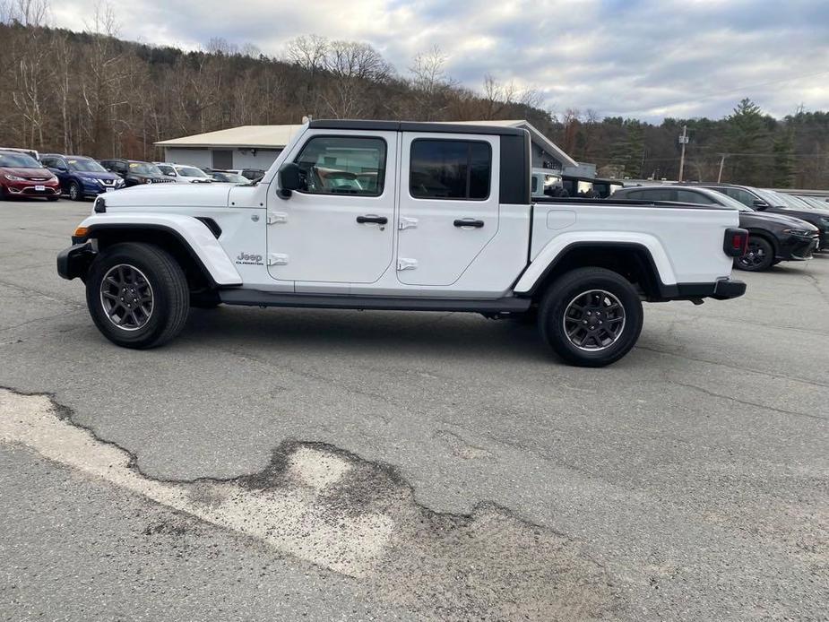 used 2021 Jeep Gladiator car, priced at $35,761