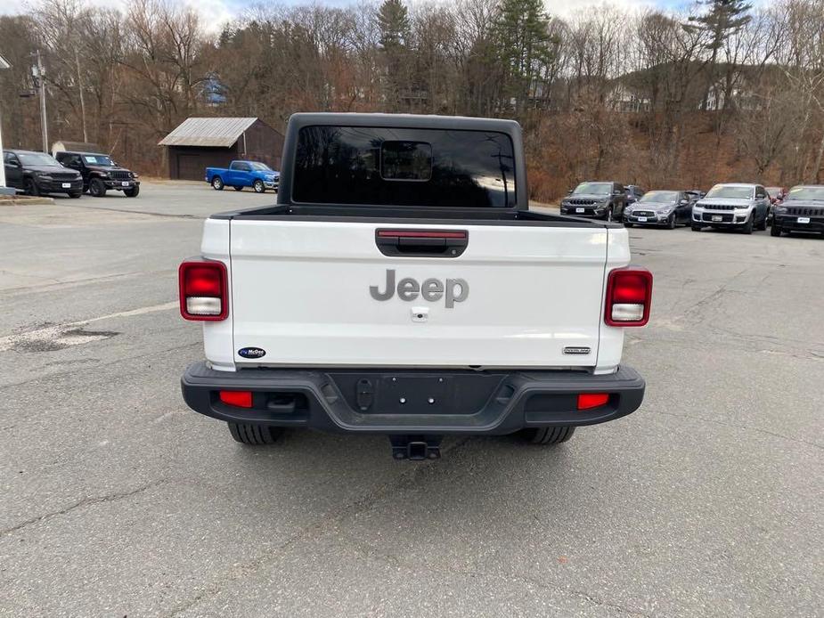 used 2021 Jeep Gladiator car, priced at $35,761