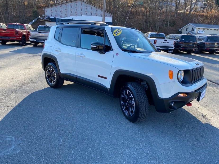 used 2023 Jeep Renegade car, priced at $24,870