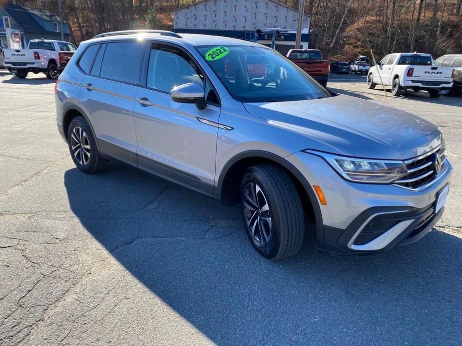 used 2022 Volkswagen Tiguan car, priced at $19,384