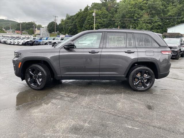 new 2024 Jeep Grand Cherokee car, priced at $44,220