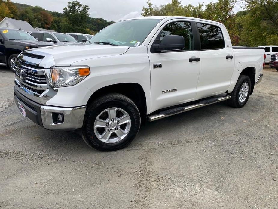 used 2015 Toyota Tundra car, priced at $26,297