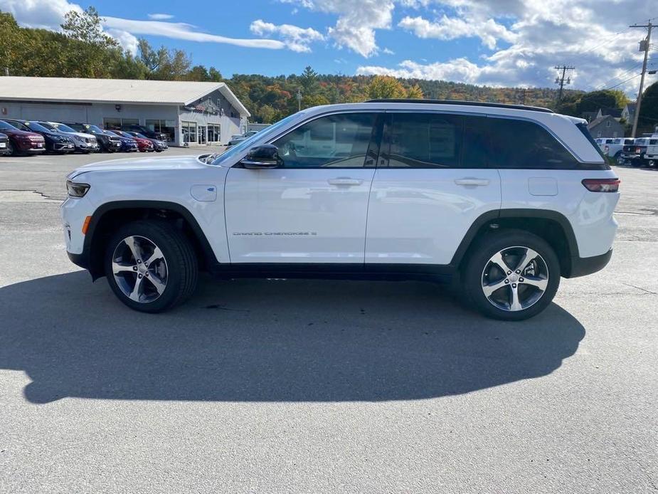 new 2024 Jeep Grand Cherokee 4xe car, priced at $53,080