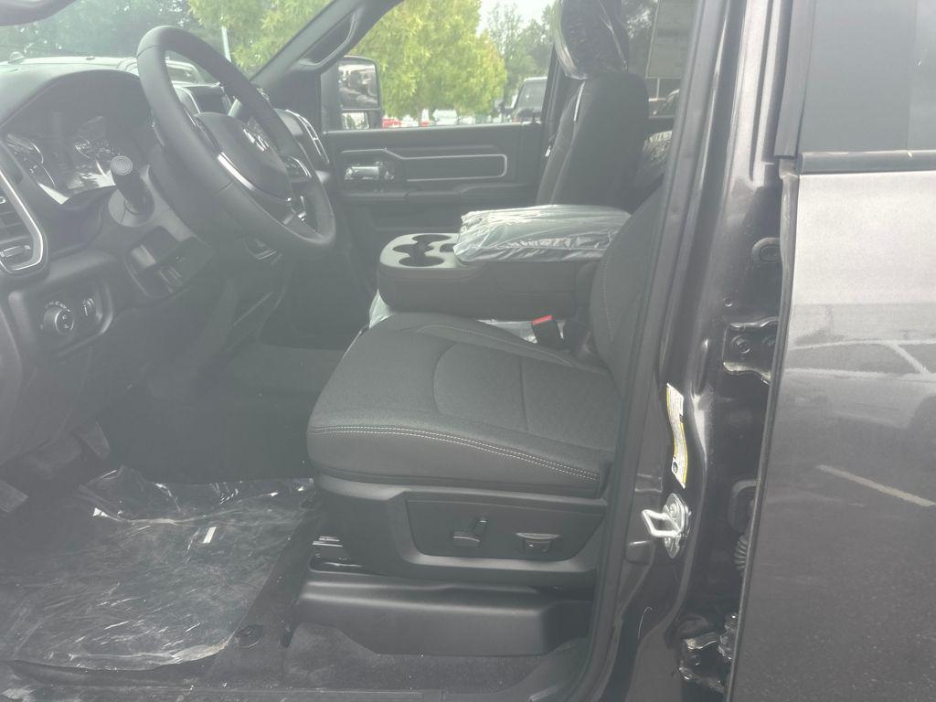 new 2025 Ram 2500 car, priced at $76,070