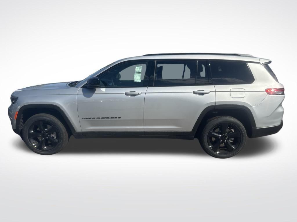 new 2025 Jeep Grand Cherokee L car, priced at $50,375
