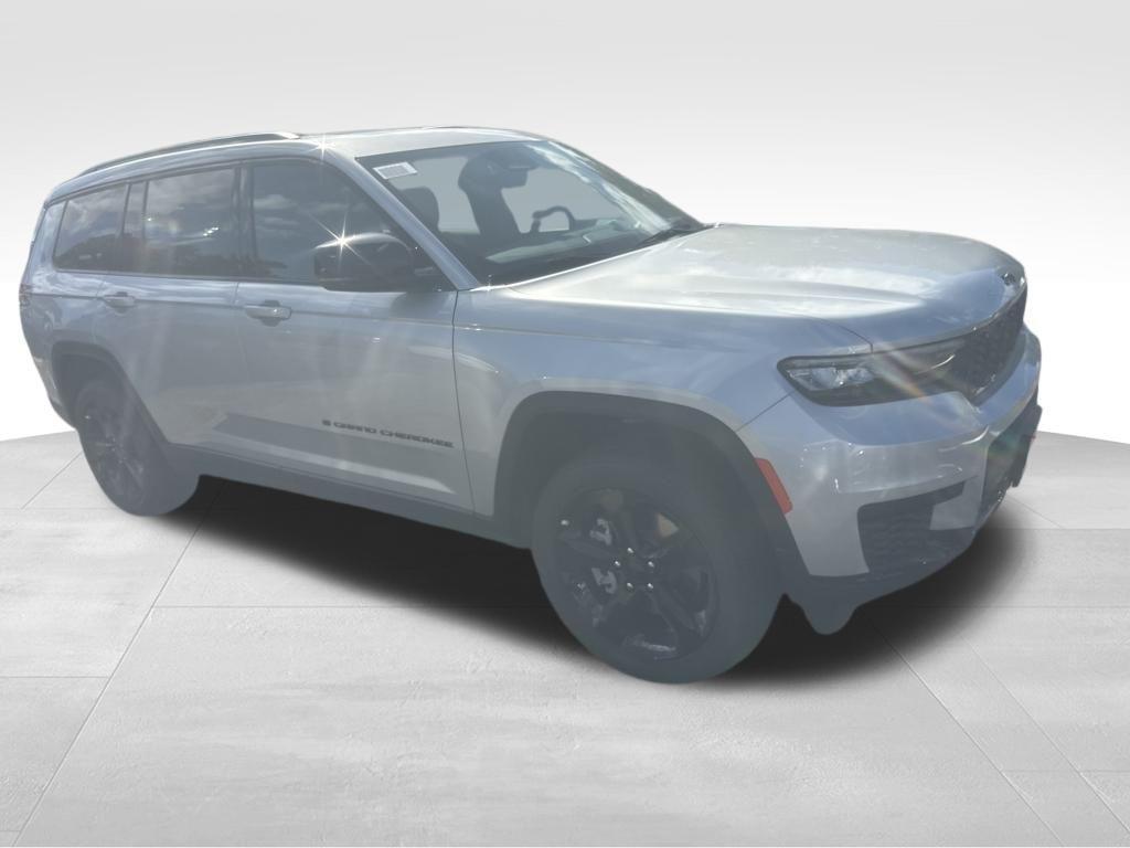 new 2025 Jeep Grand Cherokee L car, priced at $50,375
