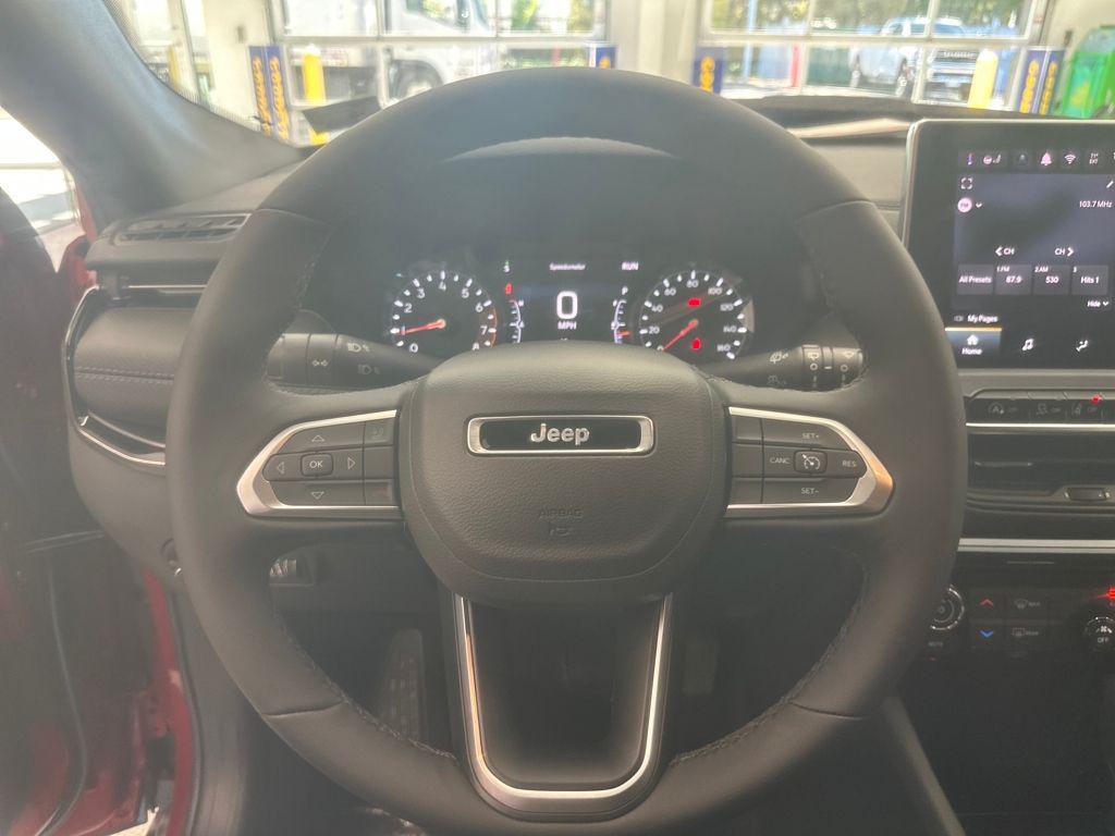 new 2026 Jeep Compass car, priced at $33,325